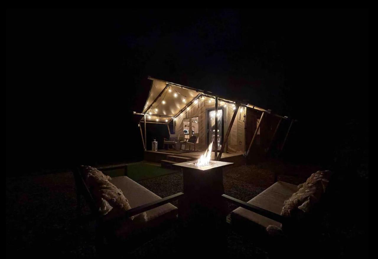 Firefly Season Glamping Hotel Sevierville Exterior foto